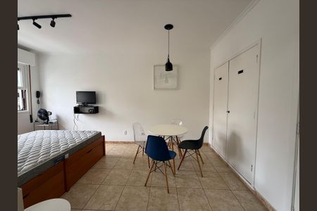 Studio de kitnet/studio para alugar com 1 quarto, 25m² em República, São Paulo