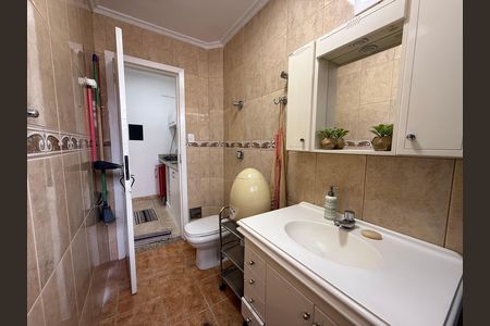 Studio para alugar com 25m², 1 quarto e sem vaga Studio para alugar com 25m², 1 quarto e sem vagaBanheiro social