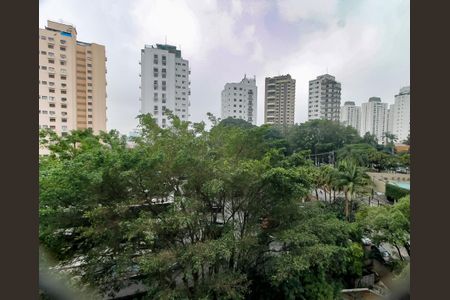 Apartamento à venda com 198m², 4 quartos e 3 vagas Apartamento à venda com 198m², 4 quartos e 3 vagasVista - Sala 1