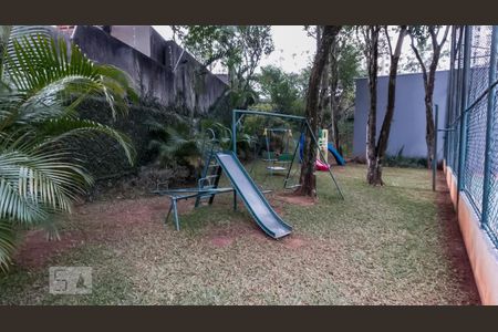 Apartamento à venda com 198m², 4 quartos e 3 vagas Apartamento à venda com 198m², 4 quartos e 3 vagasÁrea comum - Playground