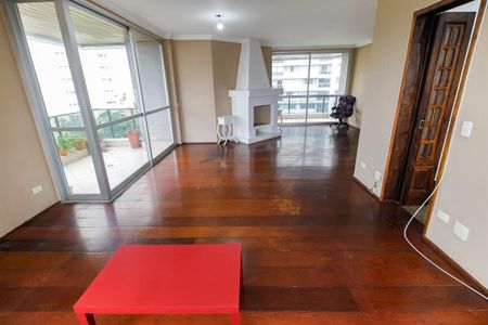 Apartamento à venda com 198m², 4 quartos e 3 vagas Apartamento à venda com 198m², 4 quartos e 3 vagasSala 1