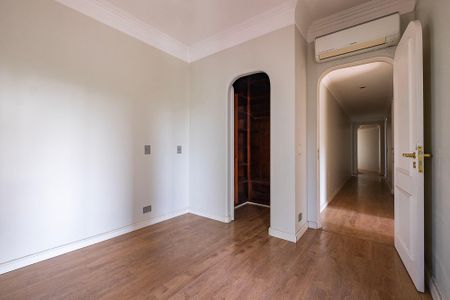 Apartamento à venda com 196m², 3 quartos e 3 vagasSuíte 3