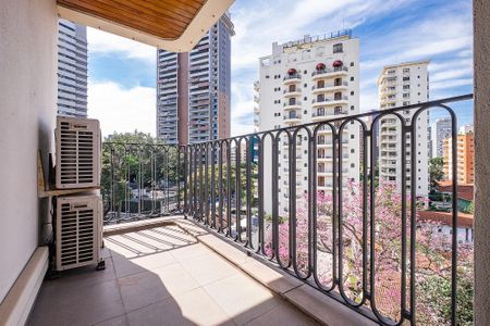 Apartamento à venda com 196m², 3 quartos e 3 vagasSuíte 3