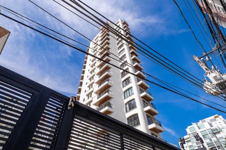 Apartamento à venda com 196m², 3 quartos e 3 vagasFachada