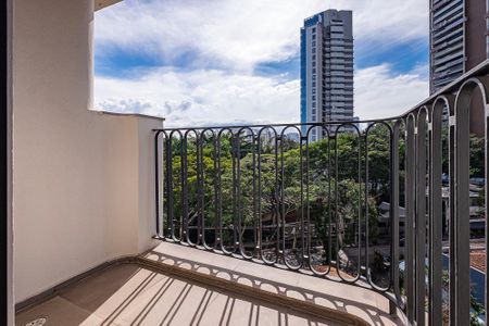 Apartamento à venda com 196m², 3 quartos e 3 vagasSuíte 2