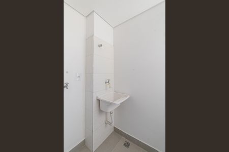 Studio para alugar com 30m², 1 quarto e sem vaga Studio para alugar com 30m², 1 quarto e sem vagaÁrea de Serviço