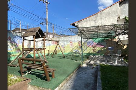Apartamento à venda com 65m², 2 quartos e 1 vaga Apartamento à venda com 65m², 2 quartos e 1 vagaÁrea comum - Playground