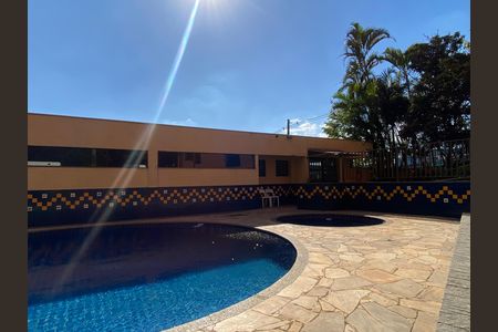 Apartamento à venda com 65m², 2 quartos e 1 vaga Apartamento à venda com 65m², 2 quartos e 1 vagaÁrea comum - Piscina