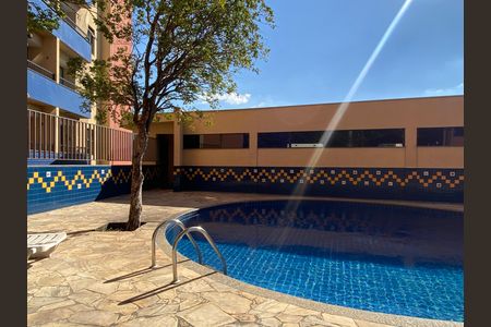 Apartamento à venda com 65m², 2 quartos e 1 vaga Apartamento à venda com 65m², 2 quartos e 1 vagaÁrea comum - Piscina