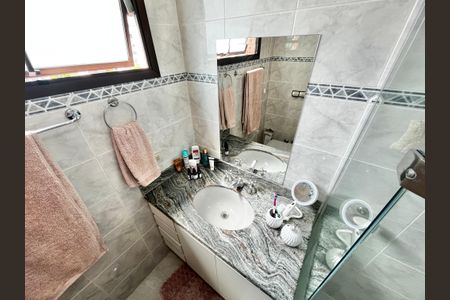 Apartamento para alugar com 119m², 3 quartos e 3 vagasBanheiro da Suíte 1