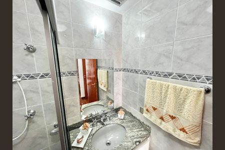 Apartamento para alugar com 119m², 3 quartos e 3 vagasBanheiro