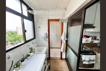 Apartamento para alugar com 119m², 3 quartos e 3 vagasÁrea de Serviço