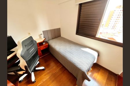 Apartamento para alugar com 119m², 3 quartos e 3 vagasQuarto 2 / Escritório