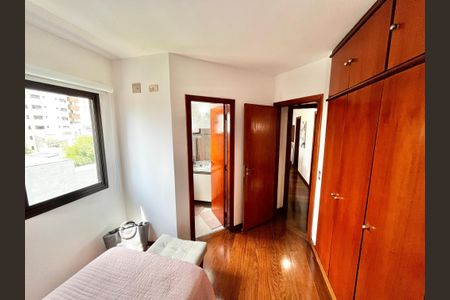 Apartamento para alugar com 119m², 3 quartos e 3 vagasQuarto 1 Suíte