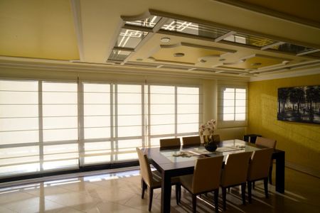 Apartamento à venda com 377m², 4 quartos e 4 vagasSala