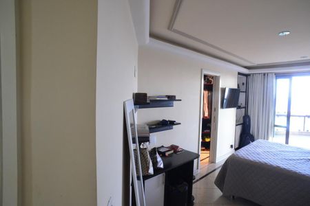 Apartamento à venda com 377m², 4 quartos e 4 vagasSuíte 1