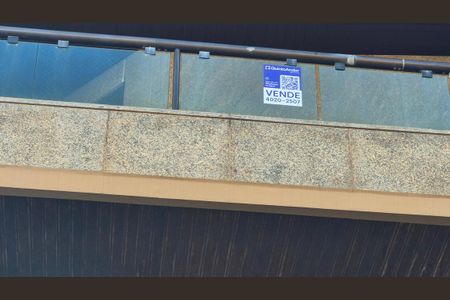 Apartamento à venda com 377m², 4 quartos e 4 vagasPlaca