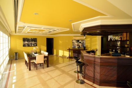 Sala de apartamento à venda com 4 quartos, 377m² em Barra da Tijuca, Rio de Janeiro