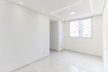 Sala de apartamento para alugar com 2 quartos, 39m² em Cidade Líder, São Paulo
