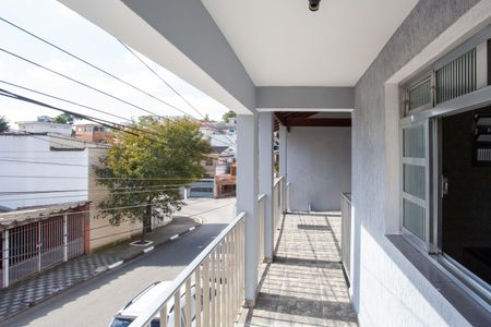 Casa à venda com 200m², 2 quartos e 2 vagasVaranda
