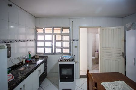 Casa à venda com 200m², 2 quartos e 2 vagasCozinha Casa 2