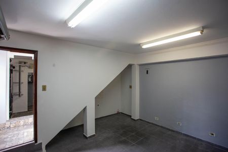 Casa à venda com 200m², 2 quartos e 2 vagasGaragem