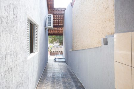 Casa à venda com 200m², 2 quartos e 2 vagasQuintal