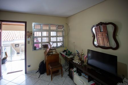 Casa à venda com 200m², 2 quartos e 2 vagasSala Casa 2