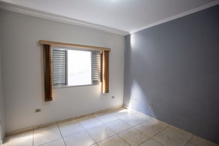Casa à venda com 200m², 2 quartos e 2 vagasQuarto 2