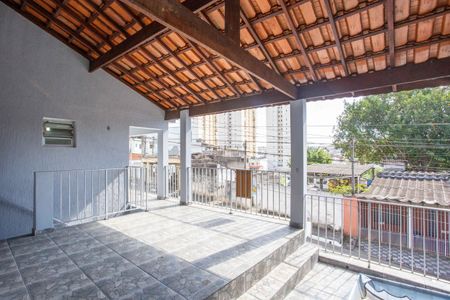 Casa à venda com 200m², 2 quartos e 2 vagasVaranda