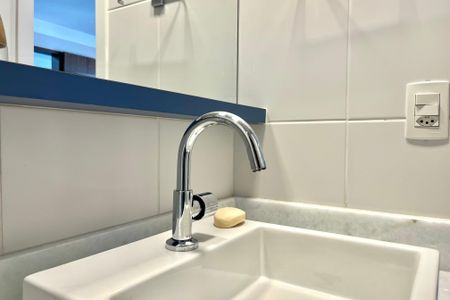 Apartamento à venda com 65m², 2 quartos e 1 vagaBanheiro social
