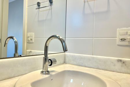 Apartamento à venda com 65m², 2 quartos e 1 vagaBanheiro da Suíte
