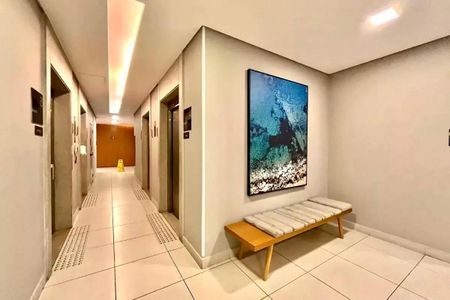 Apartamento à venda com 65m², 2 quartos e 1 vagaHall social