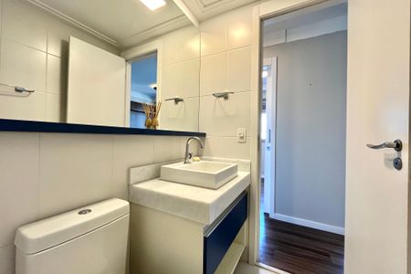 Apartamento à venda com 65m², 2 quartos e 1 vagaBanheiro social