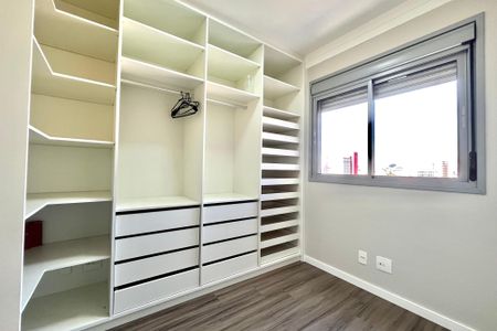 Apartamento à venda com 65m², 2 quartos e 1 vagaCloset da Suíte