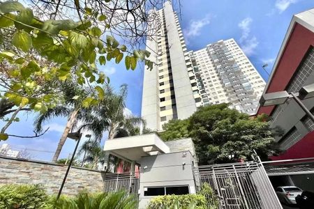 Apartamento à venda com 65m², 2 quartos e 1 vagaFachada