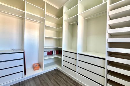 Apartamento à venda com 65m², 2 quartos e 1 vagaCloset da Suíte