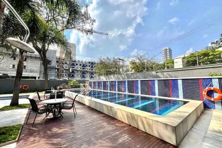 Apartamento à venda com 65m², 2 quartos e 1 vagaÁrea comum - Piscina