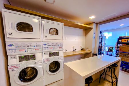 Apartamento à venda com 76m², 2 quartos e 1 vagaÁrea comum