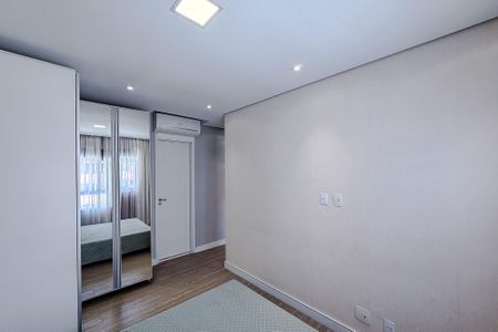 Apartamento à venda com 76m², 2 quartos e 1 vagaSuíte