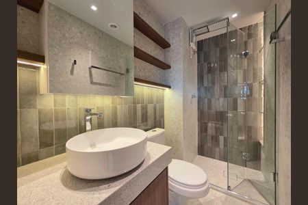 Apartamento à venda com 42m², 1 quarto e sem vaga Apartamento à venda com 42m², 1 quarto e sem vagaBanheiro da Suíte