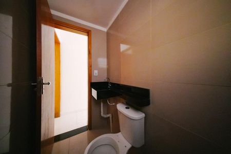 Banheiro de apartamento à venda com 2 quartos, 44m² em Cidade Antônio Estêvão de Carvalho, São Paulo