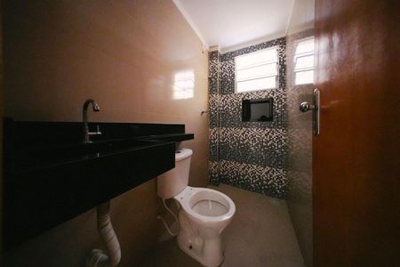 Apartamento à venda com 44m², 2 quartos e sem vagaBanheiro