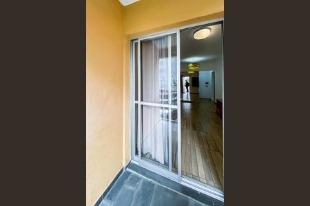 Apartamento para alugar com 60m², 2 quartos e 1 vagaVaranda