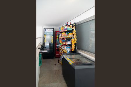 Apartamento para alugar com 60m², 2 quartos e 1 vagaMini Mercado