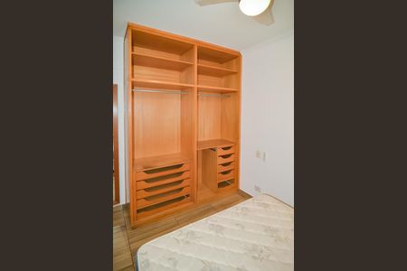 Apartamento para alugar com 60m², 2 quartos e 1 vagaQuarto 2 - Suíte