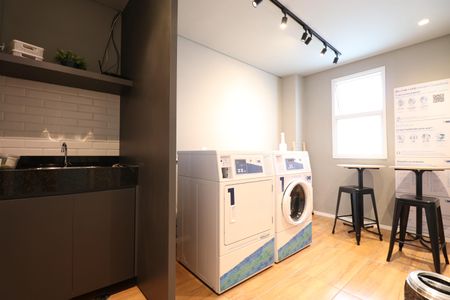 Apartamento para alugar com 33m², 1 quarto e sem vagaLavanderia