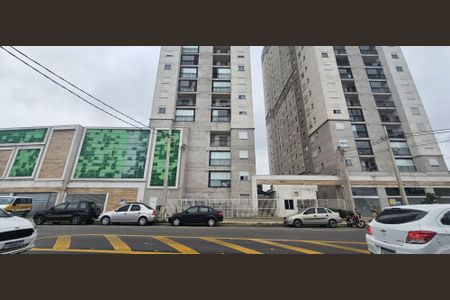 Apartamento para alugar com 38m², 2 quartos e 1 vagaFachada do condomínio - Placa instalada na fachada do condomínio - Código da placa: YIXW-1185