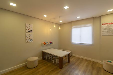 Apartamento para alugar com 38m², 2 quartos e 1 vagaÁrea comum - Brinquedoteca