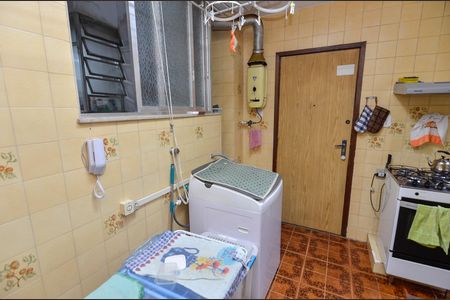 Apartamento à venda com 65m², 2 quartos e 1 vaga Apartamento à venda com 65m², 2 quartos e 1 vagaÁrea de Serviço